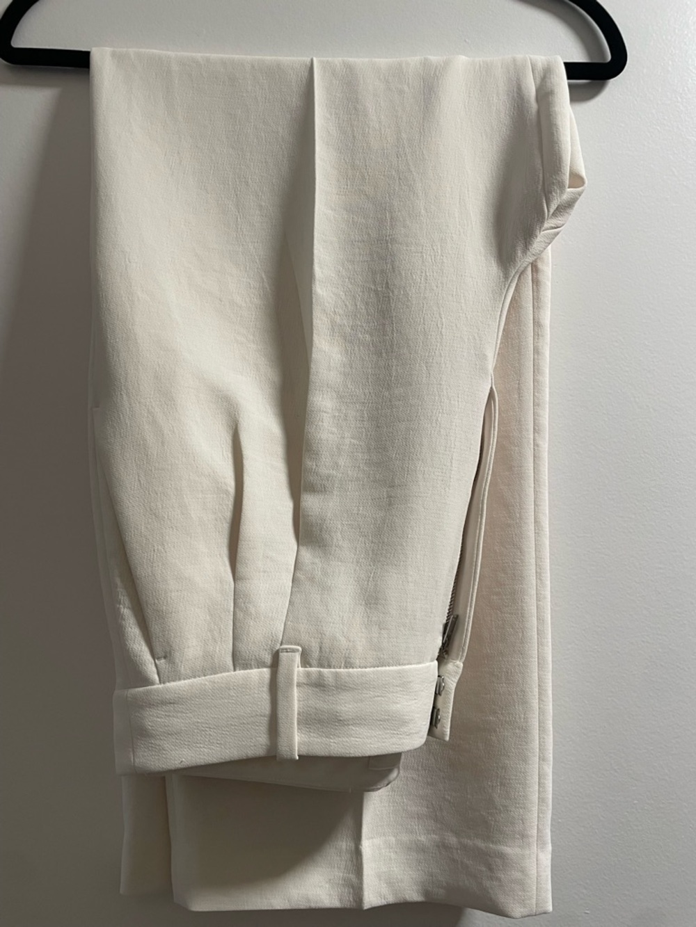 Aritzia Wilfred White Effortless Pant